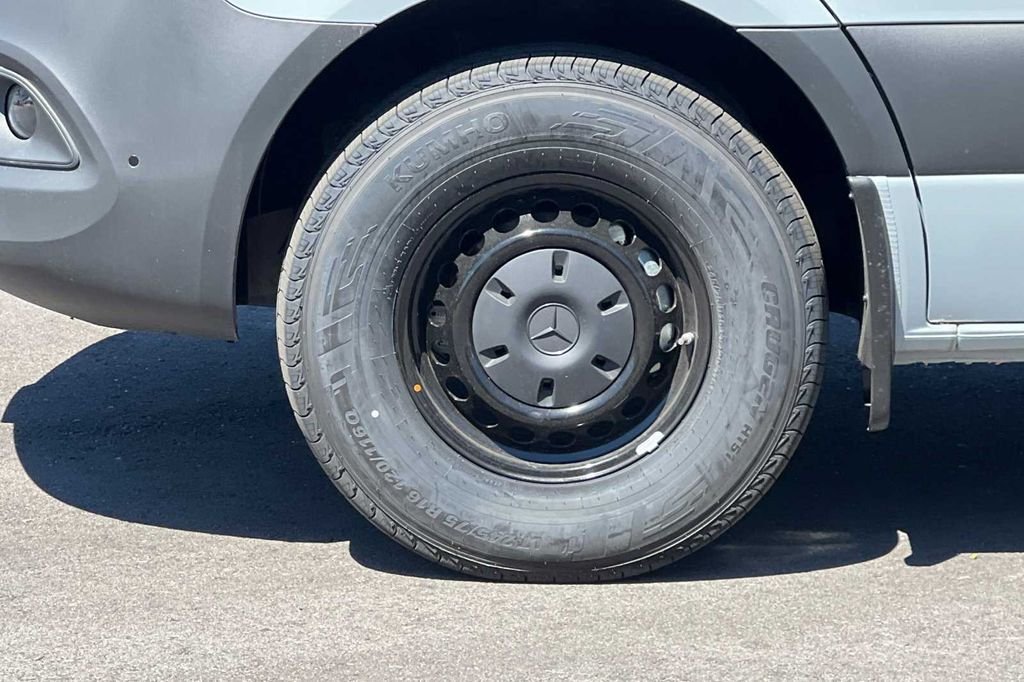 Used 2024 Silver Mercedes-Benz Cargo 144 WB image 25