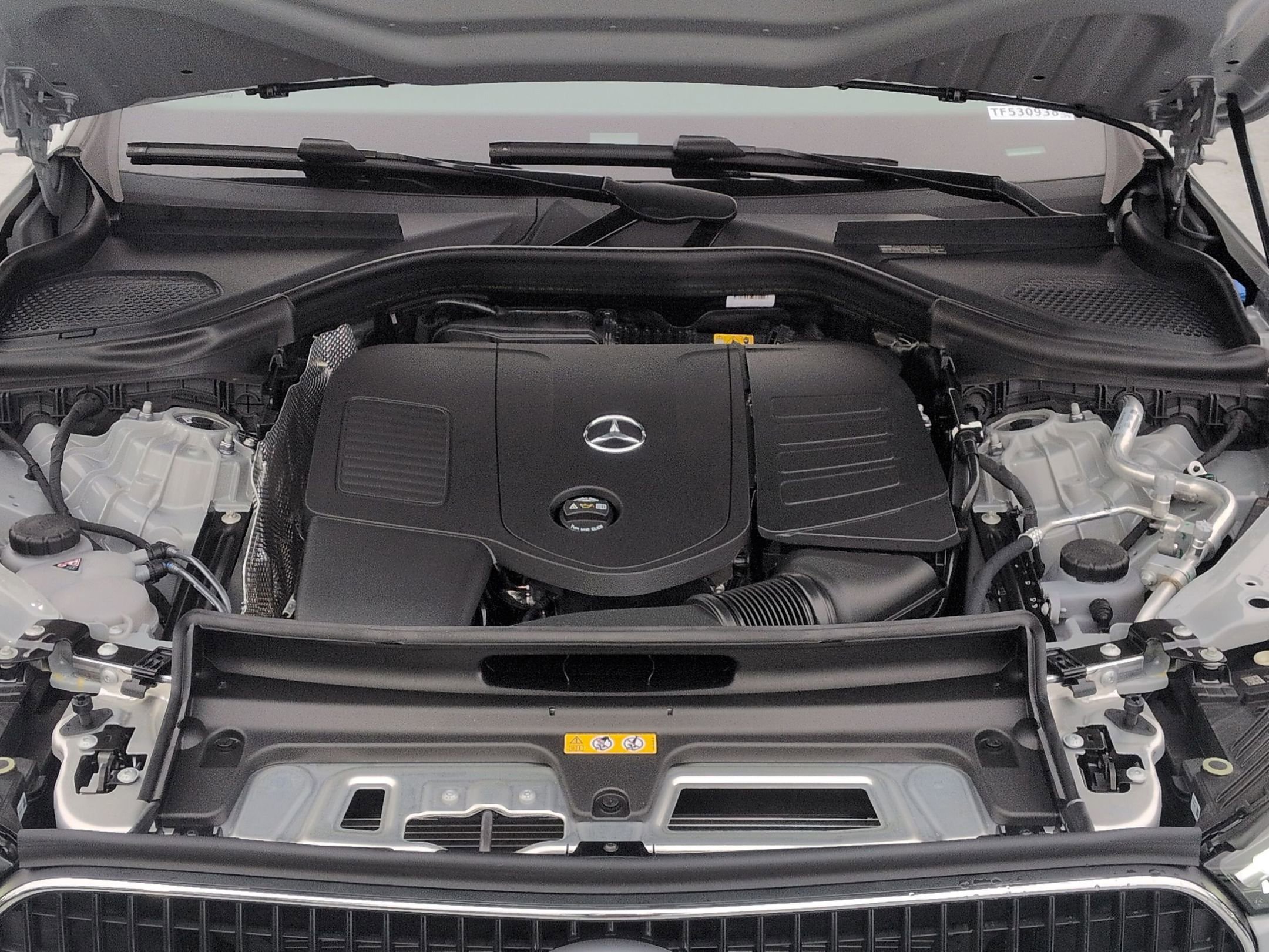 New 2026 MANUFAKTUR Alpine Grey Mercedes-Benz GLC 300 image 51
