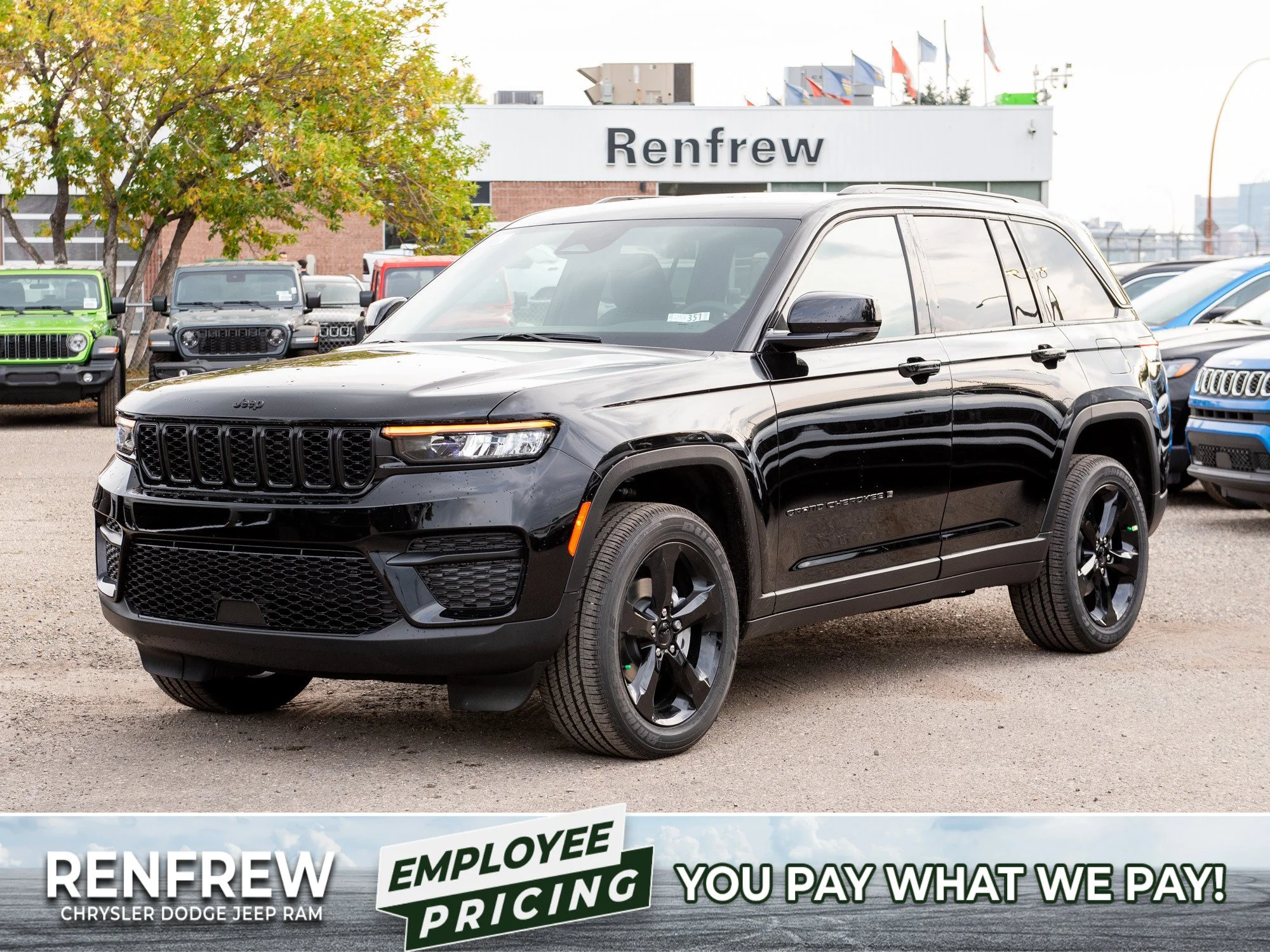 New 2025 Black Jeep Altitude* 4x4, Sunroof, Trailer Tow Package, Heated Leather image 1