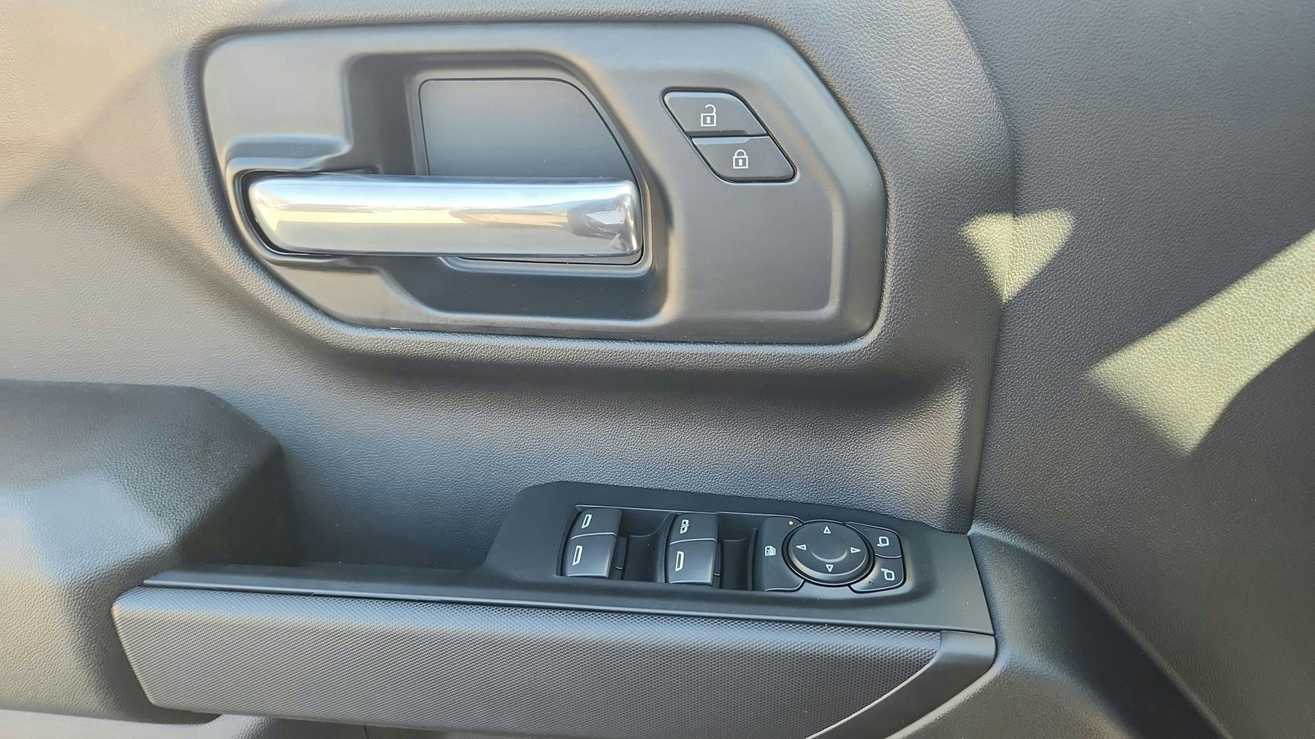 2026 Chevrolet Silverado 1500 Custom - Photo 22
