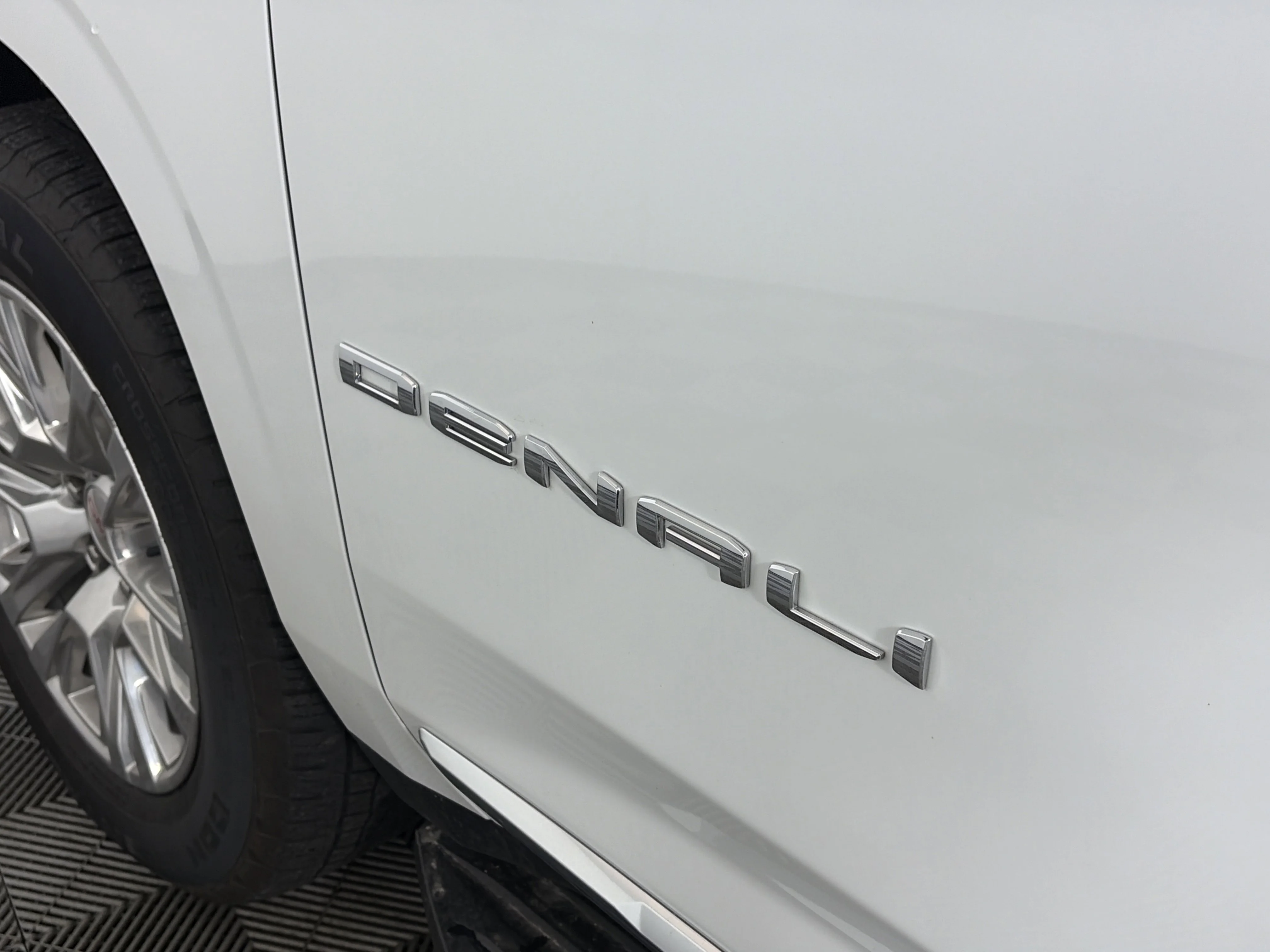 2024 GMC Yukon XL Denali - Photo 20