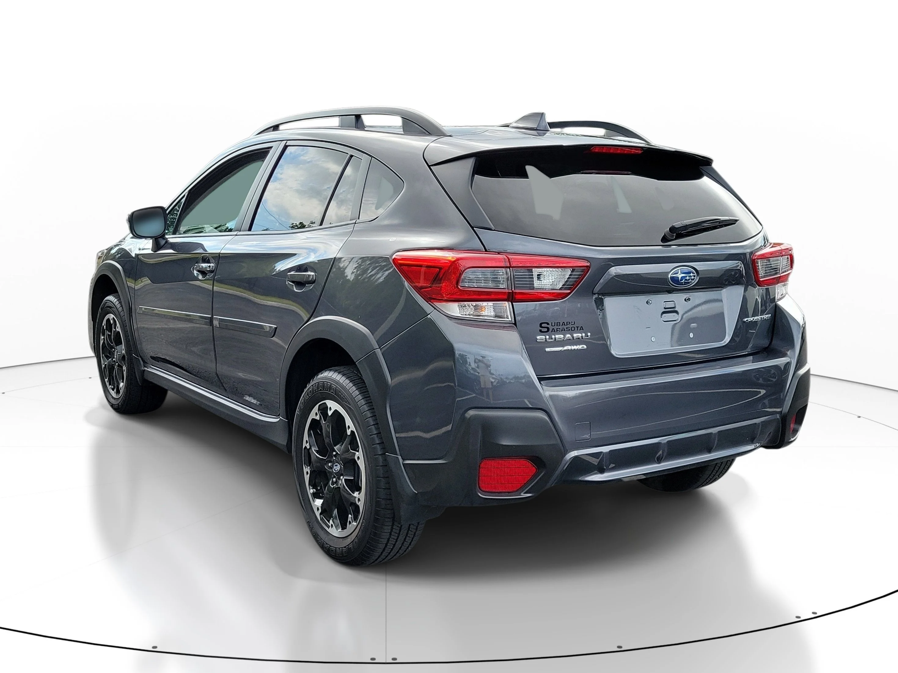 Used 2021 Magnetite Gray Metallic Subaru Premium image 4