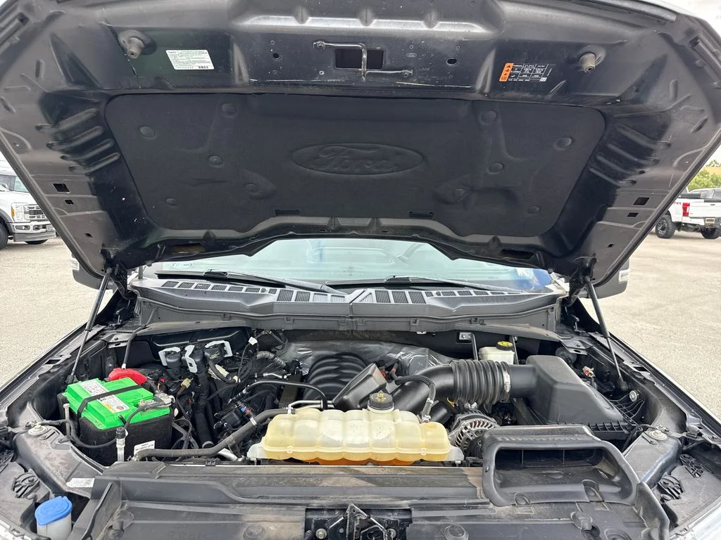 Used 2022 Gray Ford XLT image 31