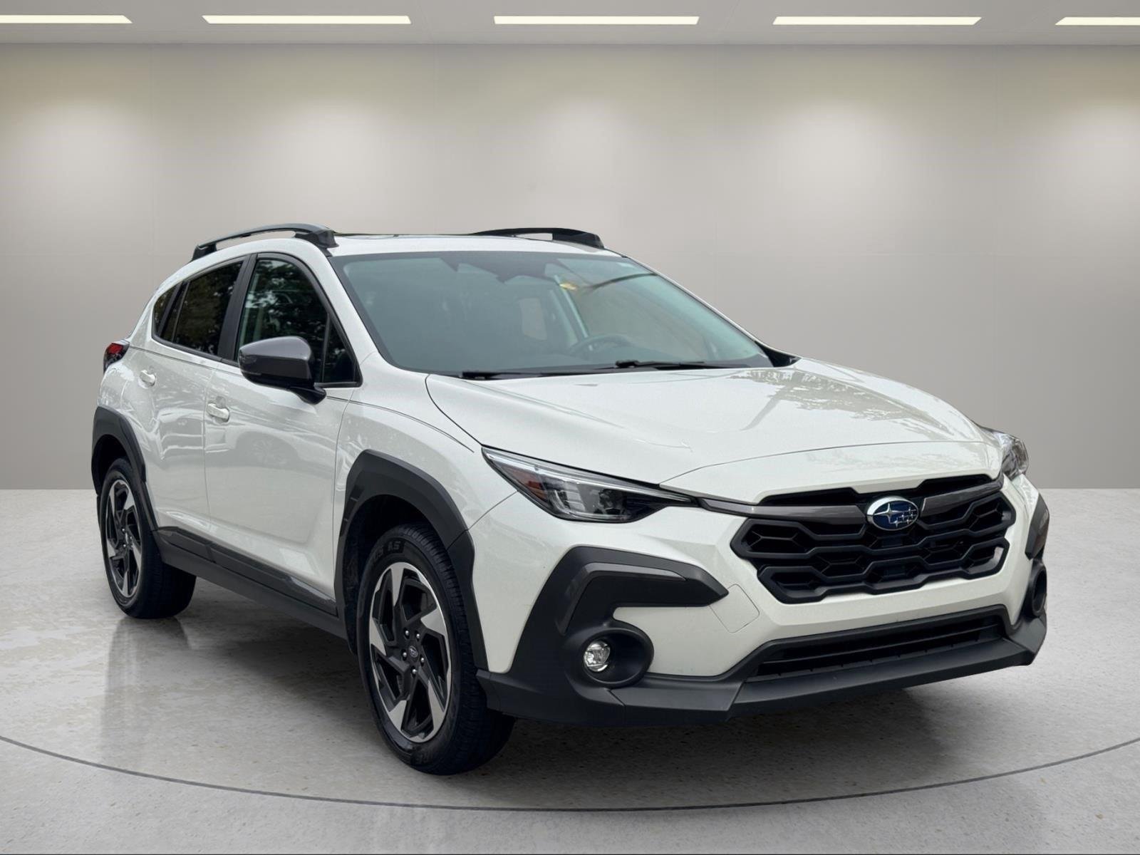 Used 2024 Crystal White Pearl Subaru Limited image 7