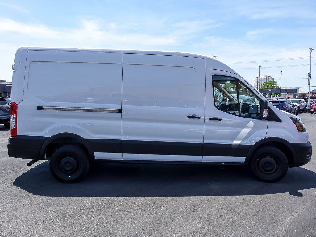 Used 2023 Oxford White Ford Base image 11