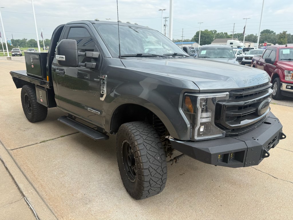 Used 2020 Magnetic Metallic Ford XL image 11