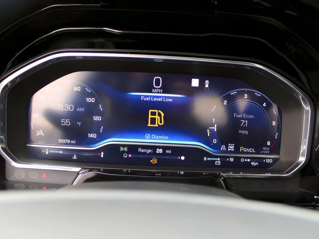 Used 2023 Summit White Chevrolet LT image 17