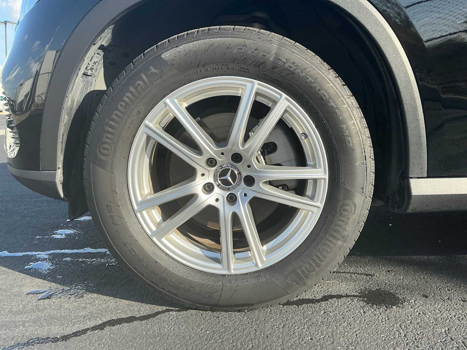 Certified Used 2025 Black Mercedes-Benz GLC 300 image 6