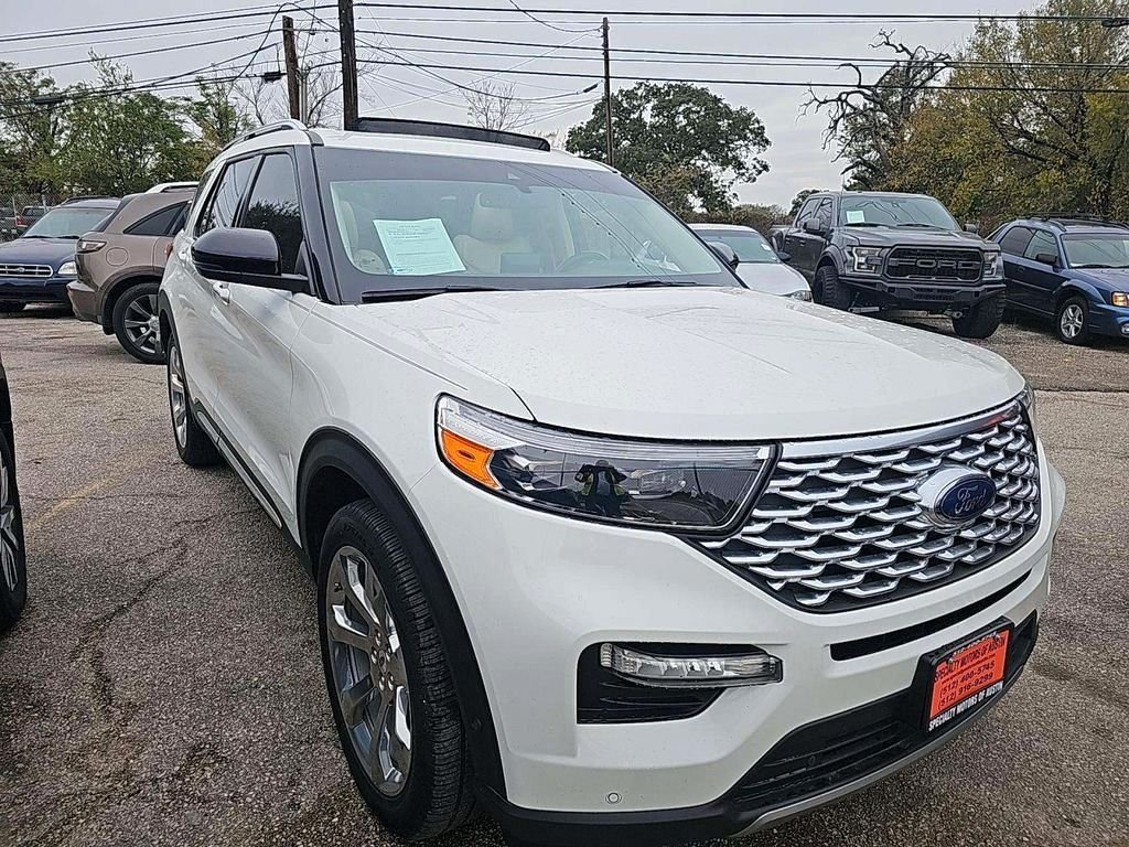 2020 Ford Explorer Platinum 4WD's photo