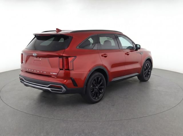 Used 2021 Red Kia SX image 4