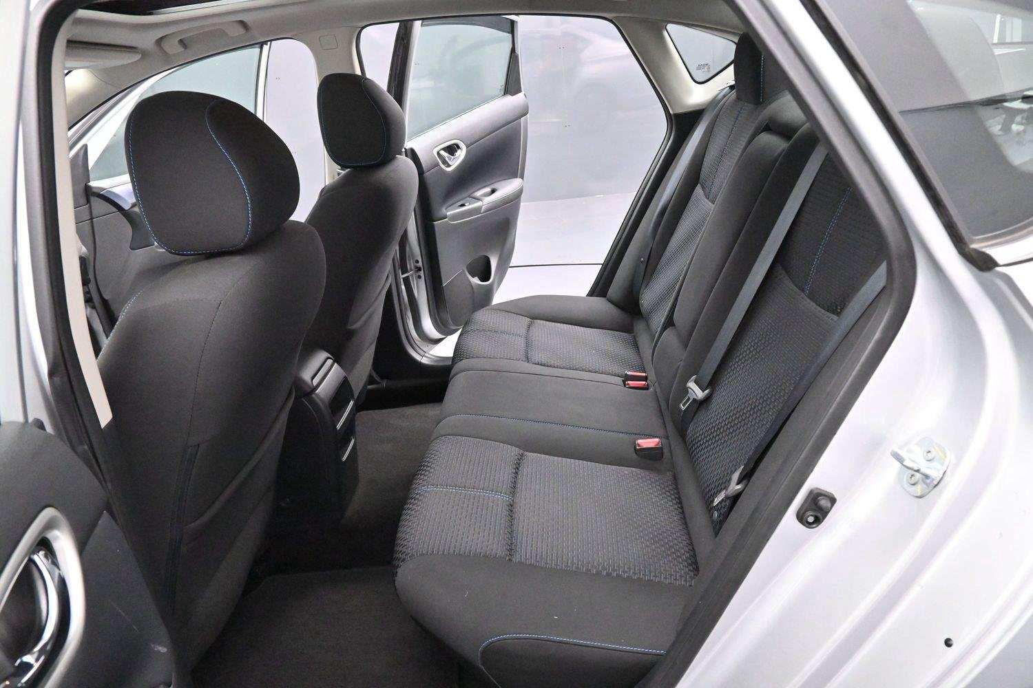 Used 2017 Brilliant Silver Nissan SR Turbo image 29