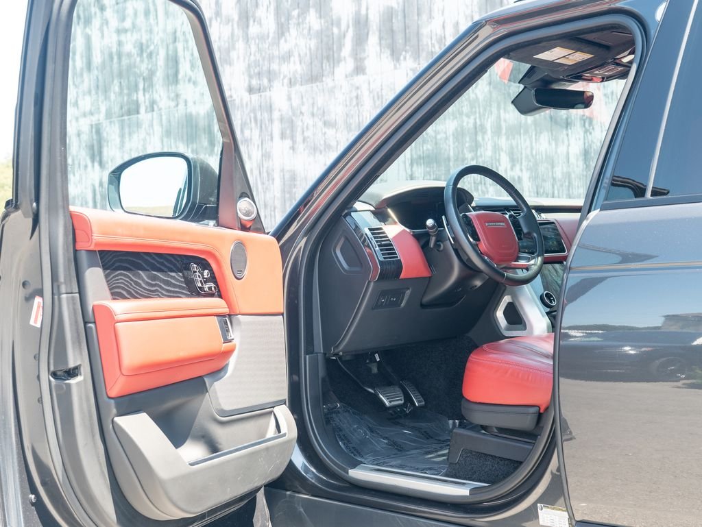 Used 2021 Gray Land Rover Autobiography image 11