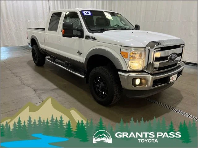 2014 Ford F-250 Lariat 4x4 Crew Cab 172 in's photo