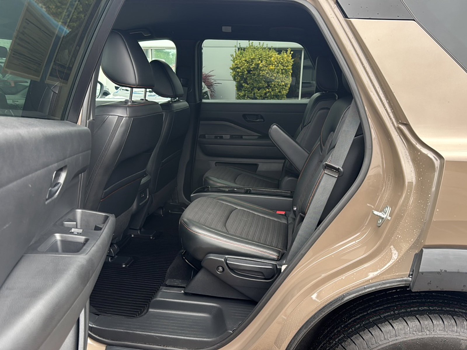 Used 2023 Baja Storm/Super Black Roof Nissan Rock Creek image 18