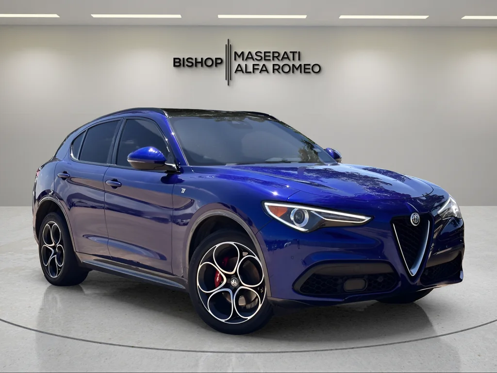 2022 Alfa Romeo Stelvio Ti AWD's photo