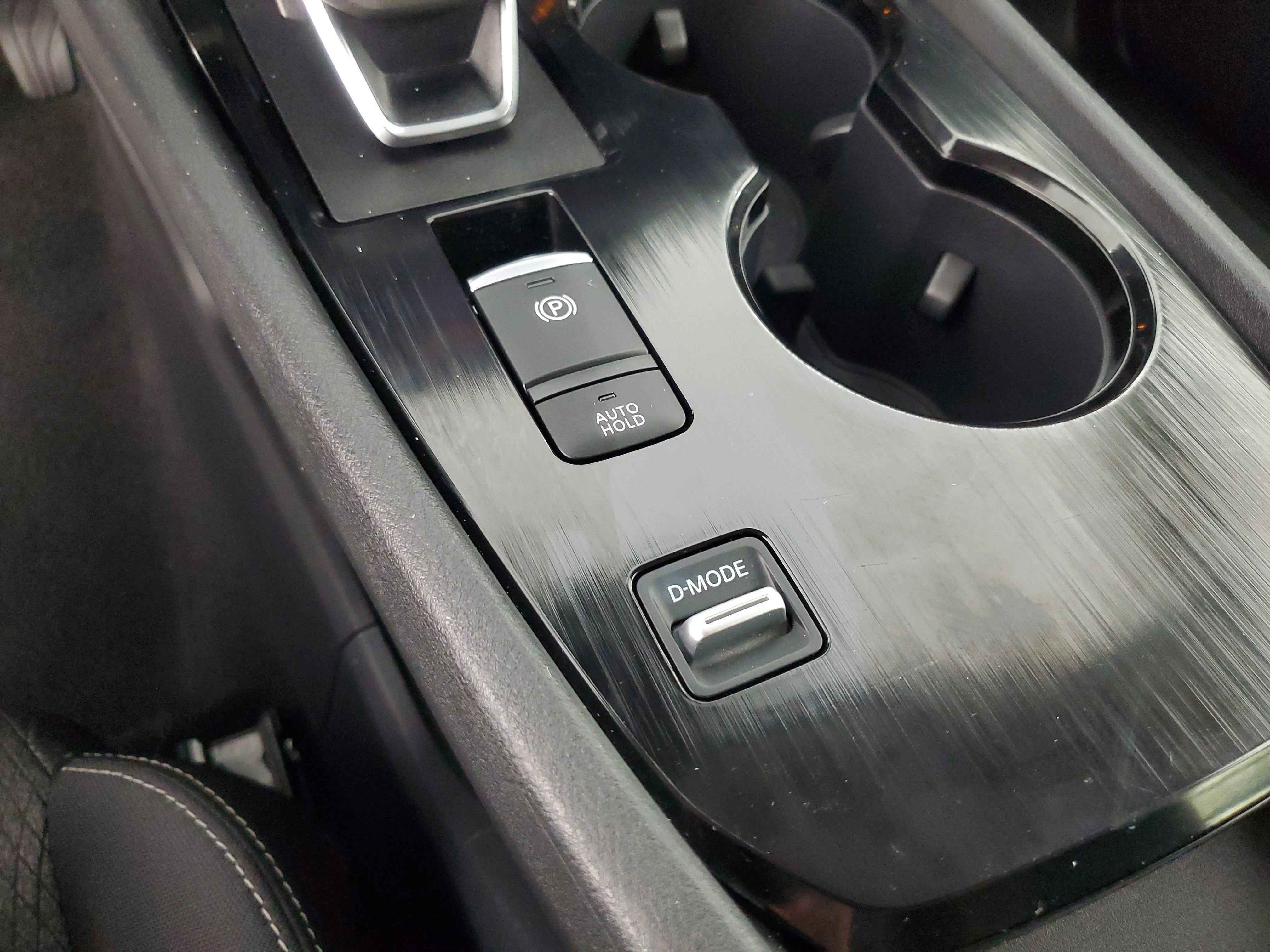 2025 Nissan Rogue SV - Photo 17