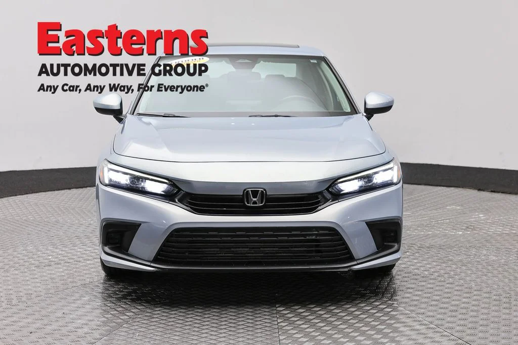 Used 2022 Gray Honda EX image 2