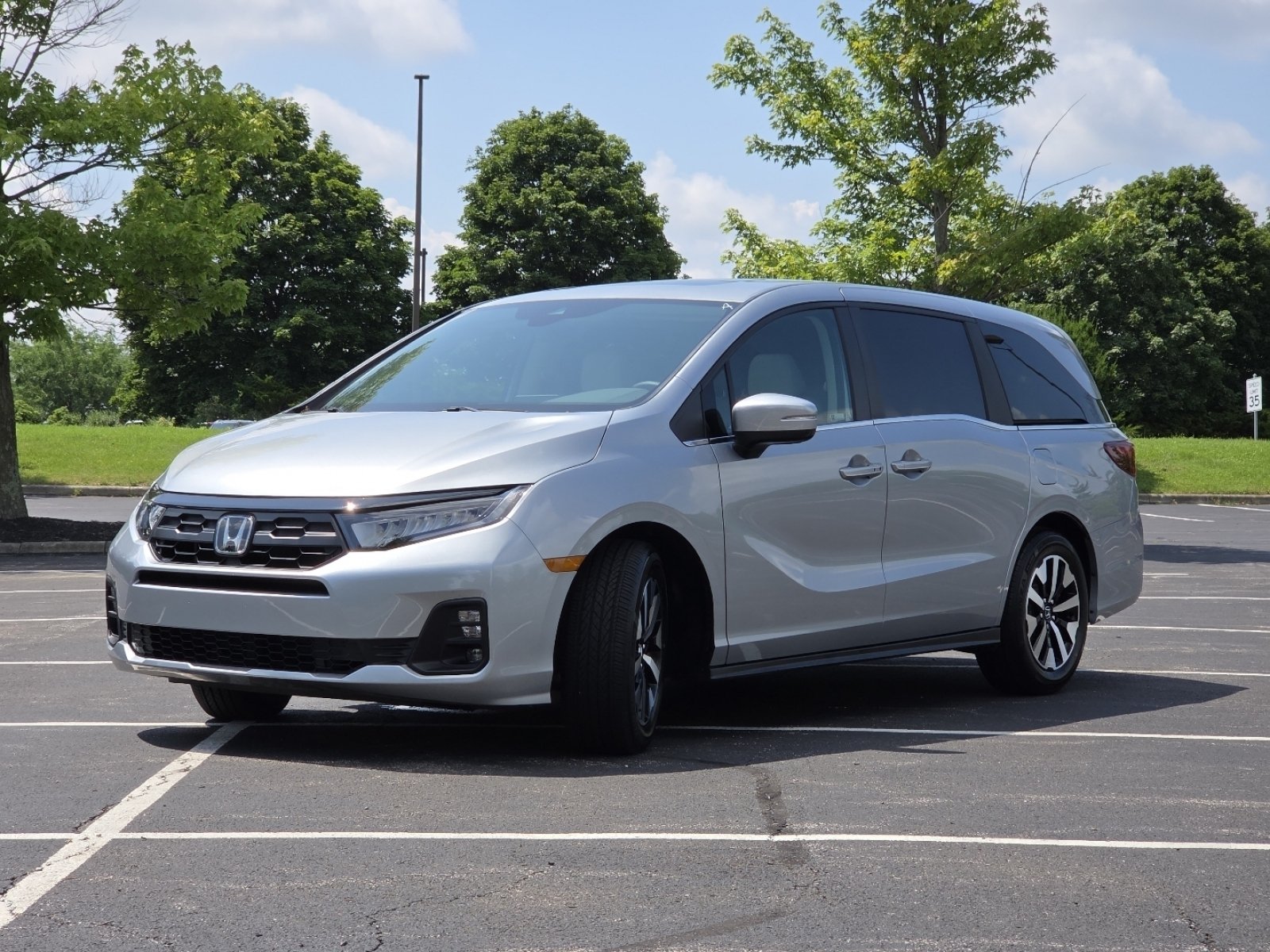 2026 Honda Odyssey EX-L - Photo 19