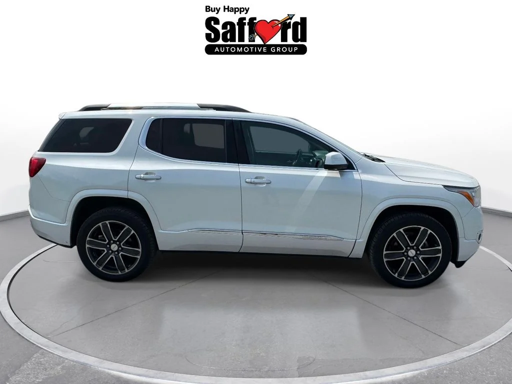 Used 2017 White GMC Denali image 6