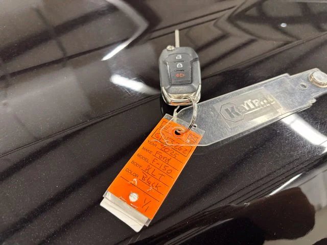 Used 2025 Black Ford XLT image 25