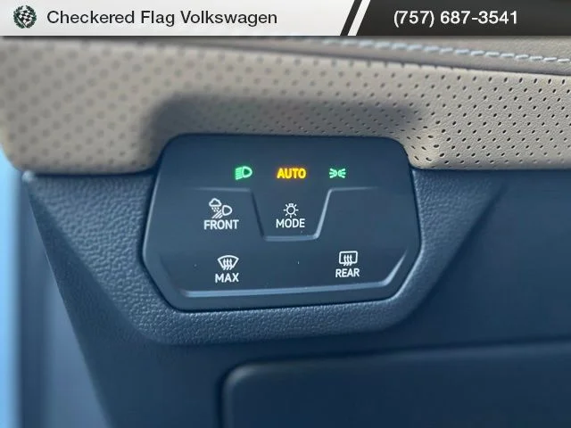 New 2026 White Volkswagen 2.0T SE image 18