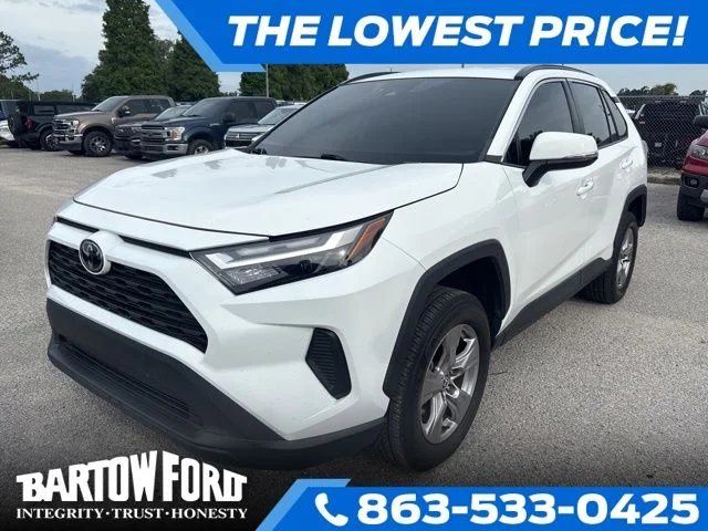 Used 2023 White Toyota XLE image 1