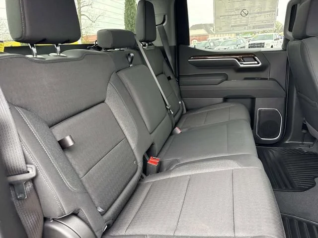 New 2026 Summit White GMC Elevation image 19