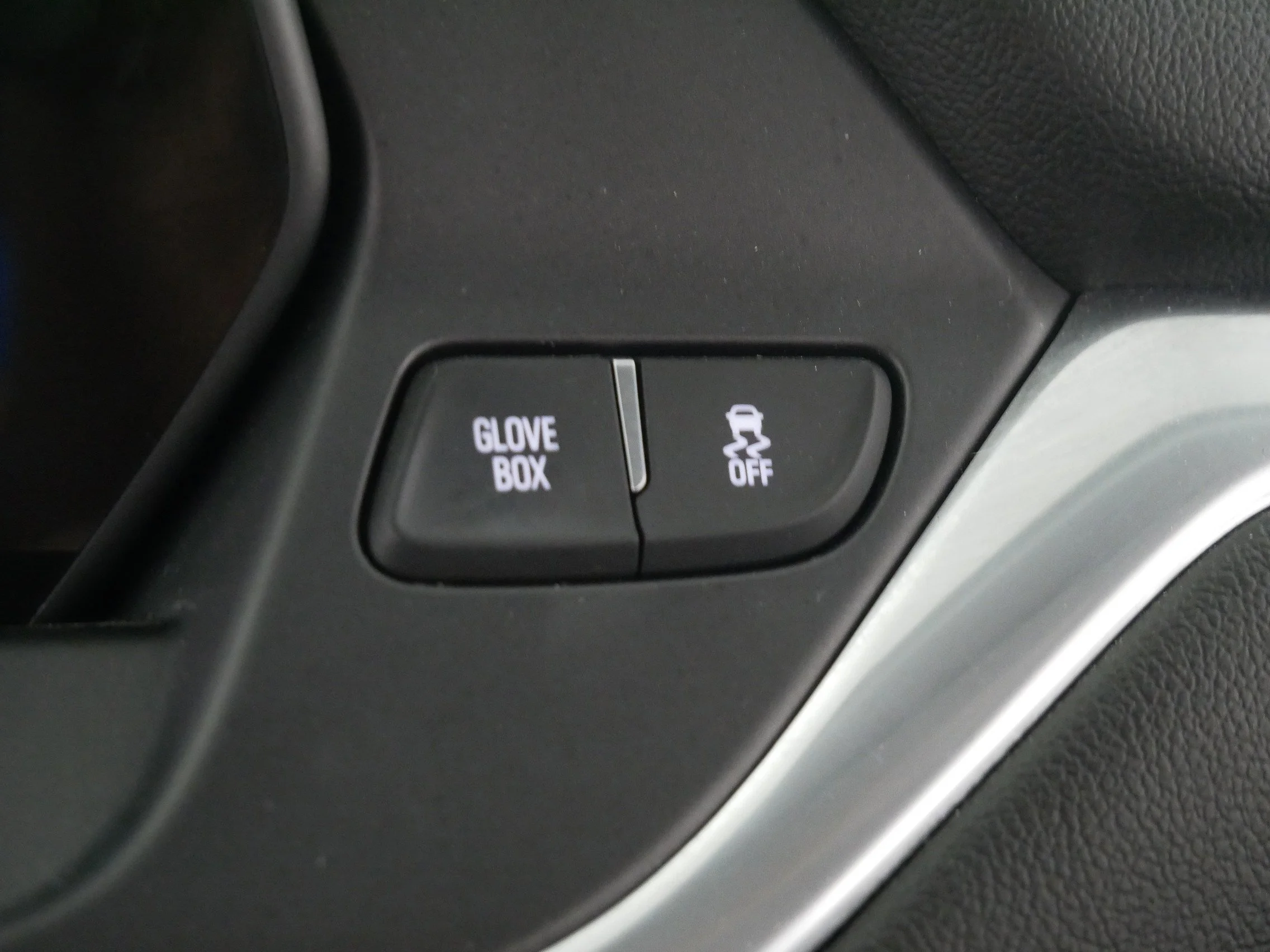 Used 2020 Black Chevrolet LT image 31