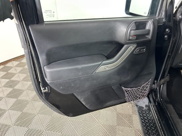 Used 2013 Black Jeep Sport image 9