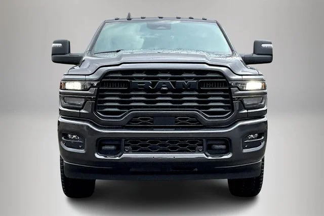 New 2026 Granite Crystal Metallic Clear-Coat Exterior Paint RAM Big Horn image 11