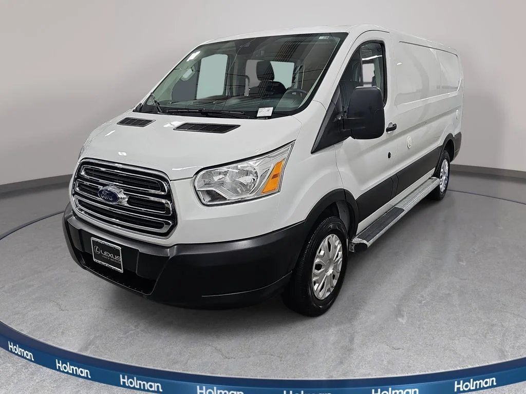 Used 2019 White Ford Base image 1