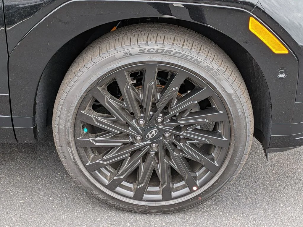 New 2026 Black Hyundai Calligraphy image 9