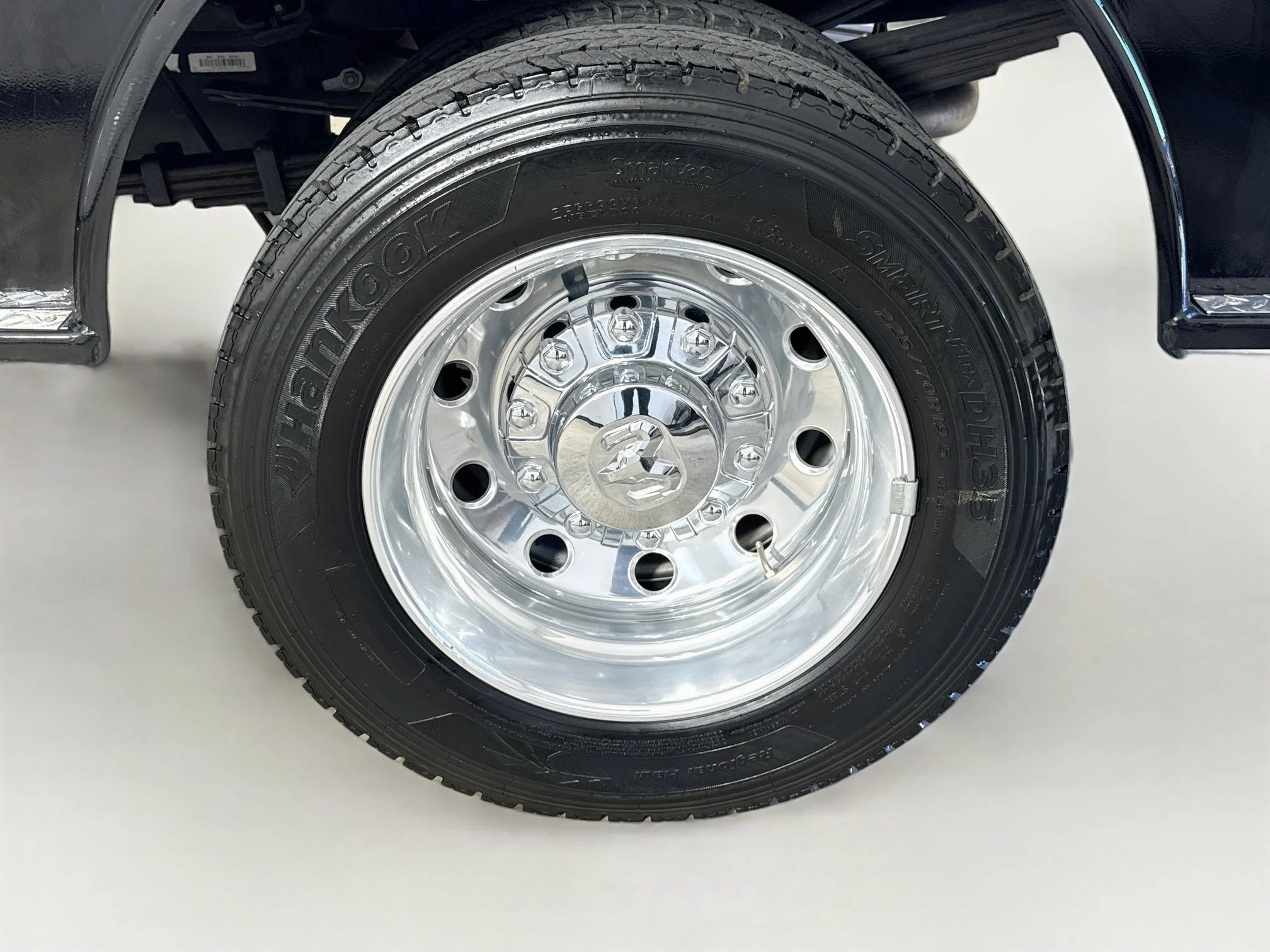 Used 2024  Ram SLT image 26