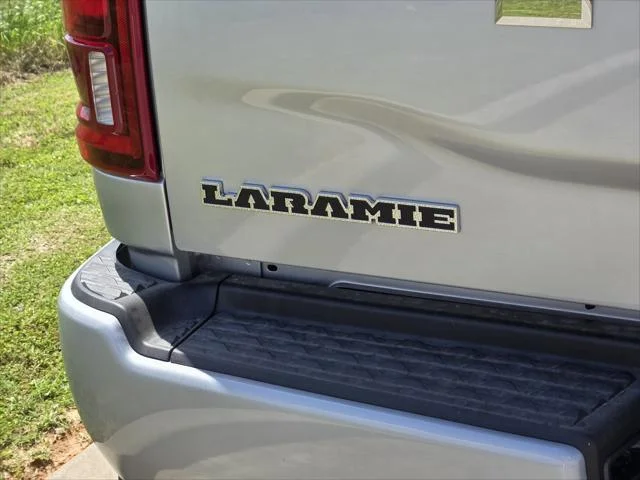 New 2026 Silver-Zynith Exterior Paint RAM Laramie image 6