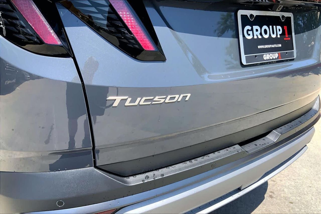 New 2026 Ecotronic Gray Hyundai Limited AWD image 15