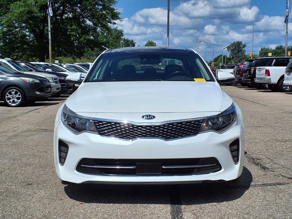 Used 2018 Kia Optima EX with VIN 5XXGU4L37JG209882 for sale in Howell, MI