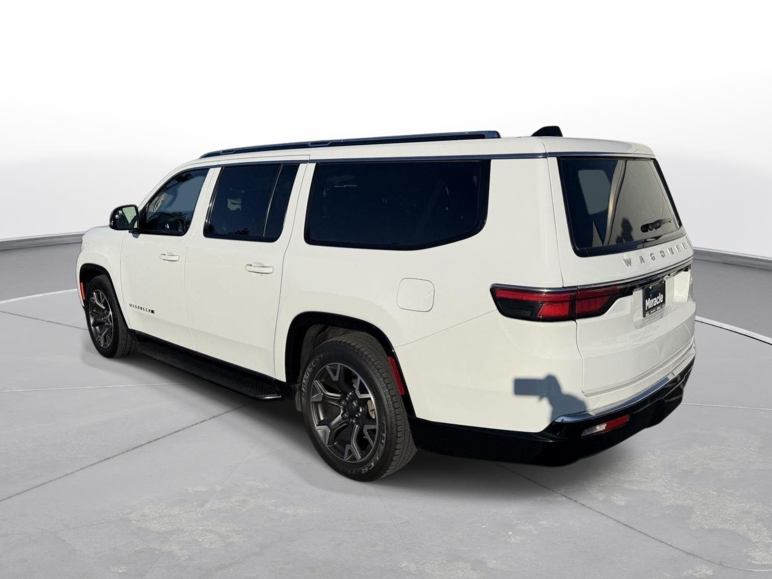 Used 2024 Bright White Clearcoat Jeep Series III image 2