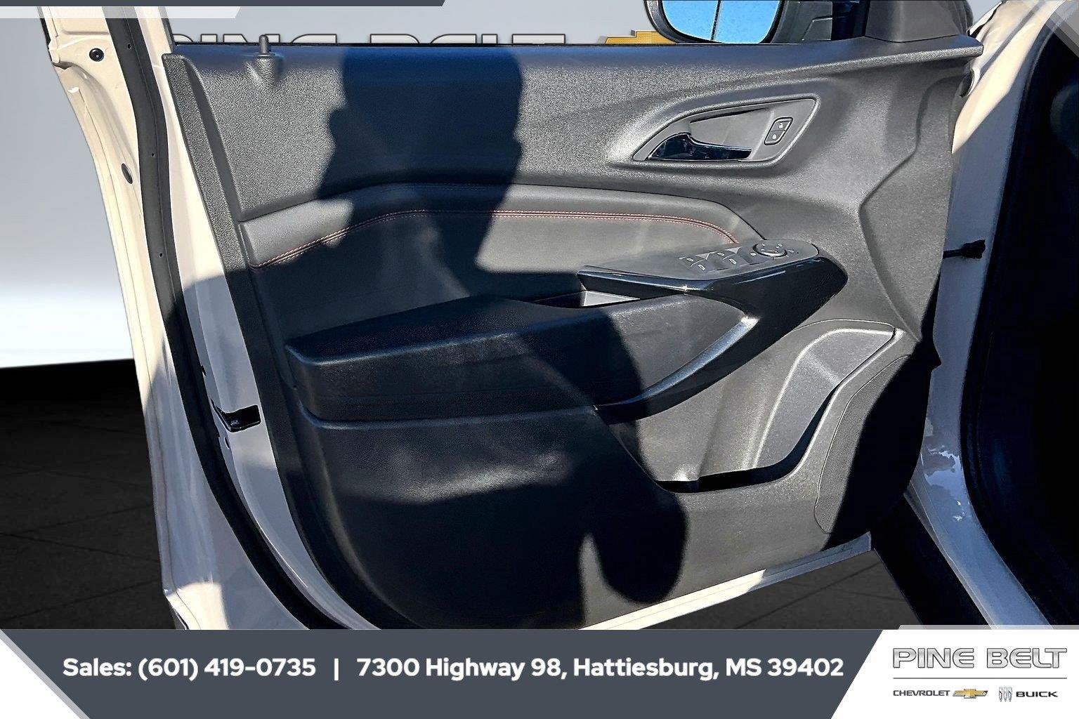 2026 Chevrolet Trax RS - Photo 17