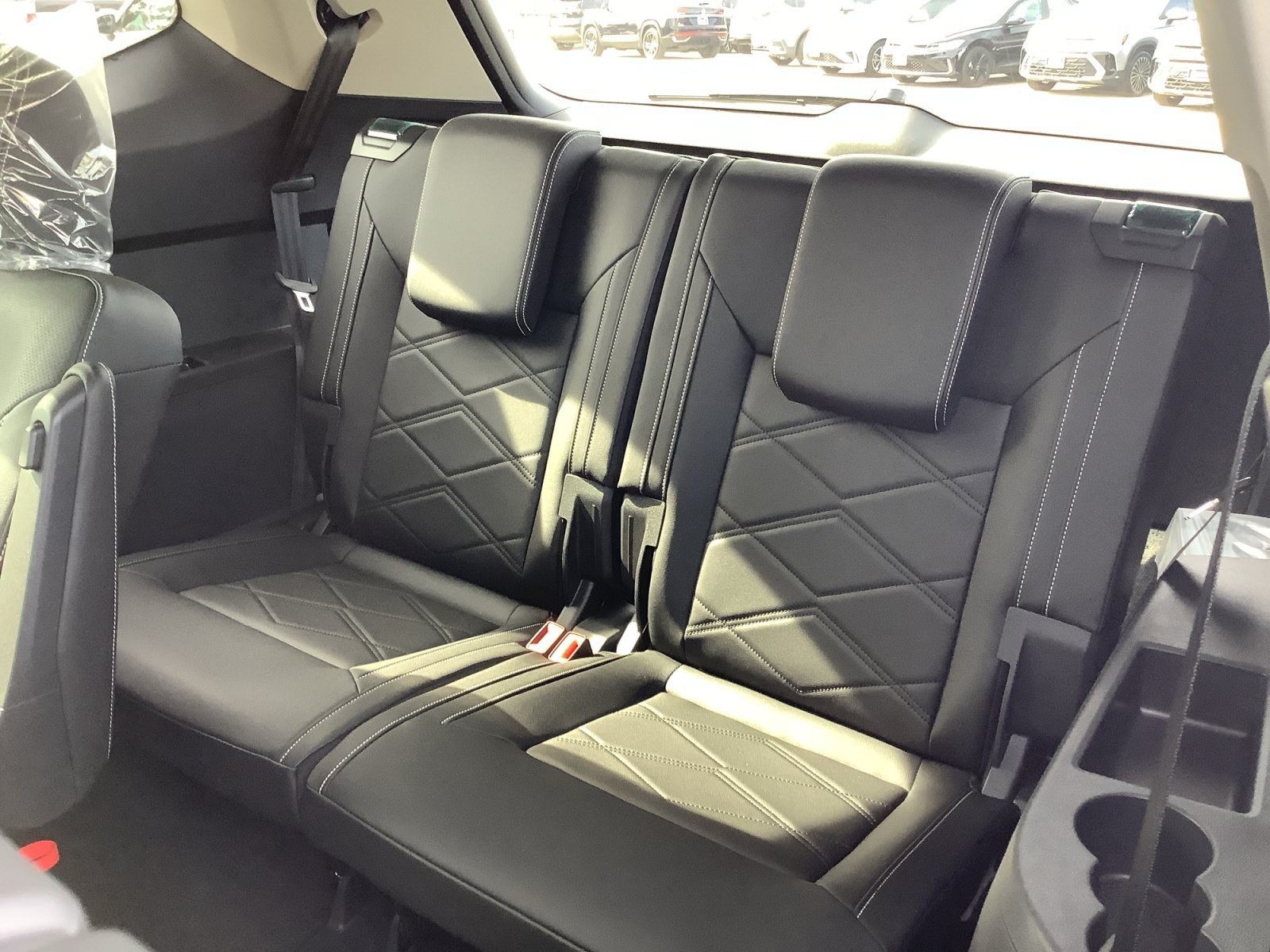 New 2026 PURE GRAY Volkswagen 2.0T SE w/Technology image 23
