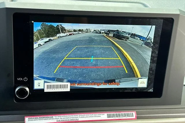 Certified Used 2024 ICE CAP Toyota  image 18