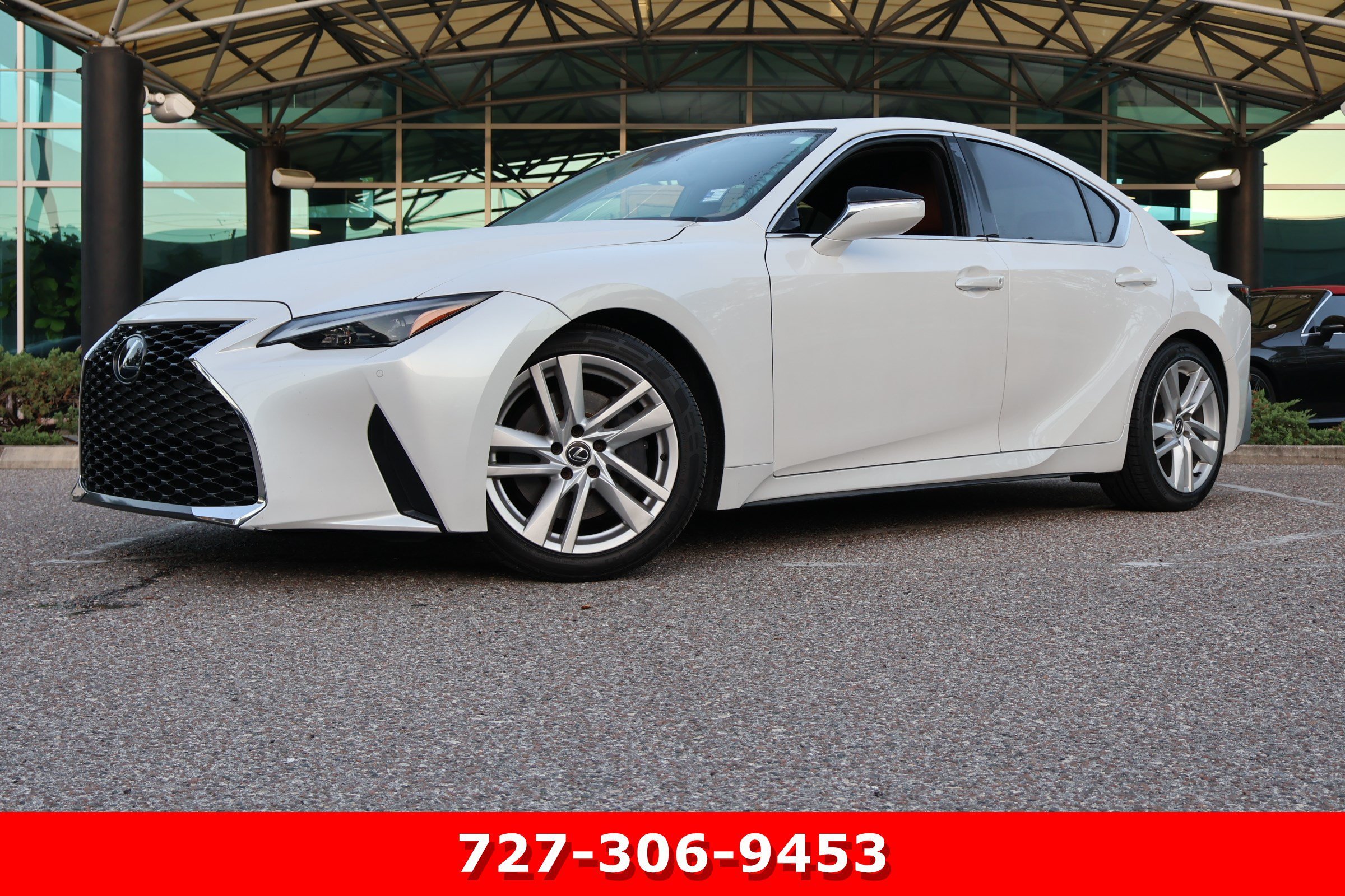 2023 Lexus IS