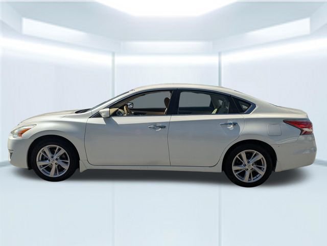 Used 2014 Nissan Altima SV with VIN 1N4AL3AP4EC148141 for sale in Pensacola, FL