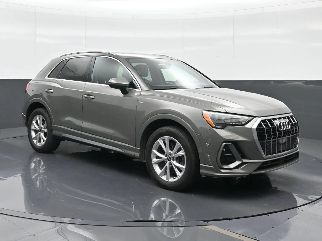Used 2021 Gray Audi Premium image 4