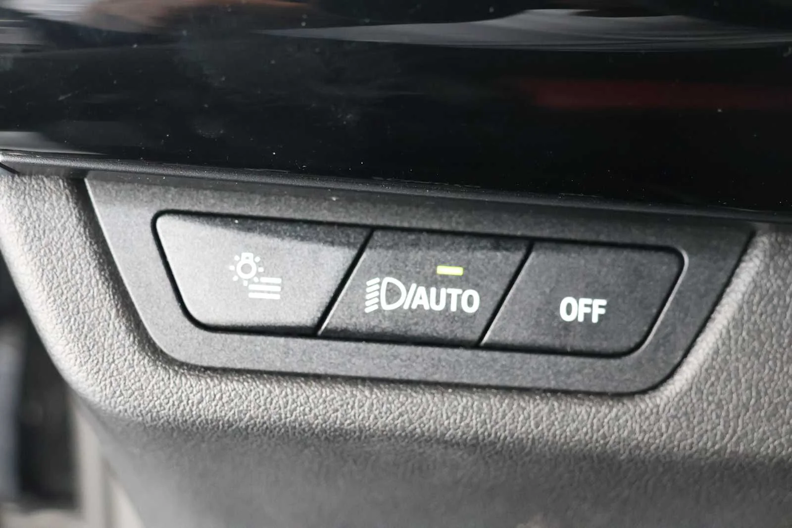 Certified Used 2024 Black Sapphire Metallic BMW xDrive28i image 20