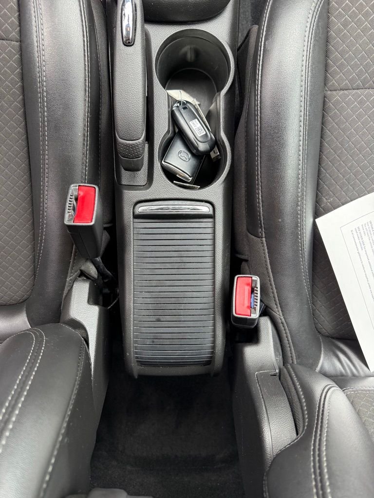 Used 2020 White Buick Preferred image 24