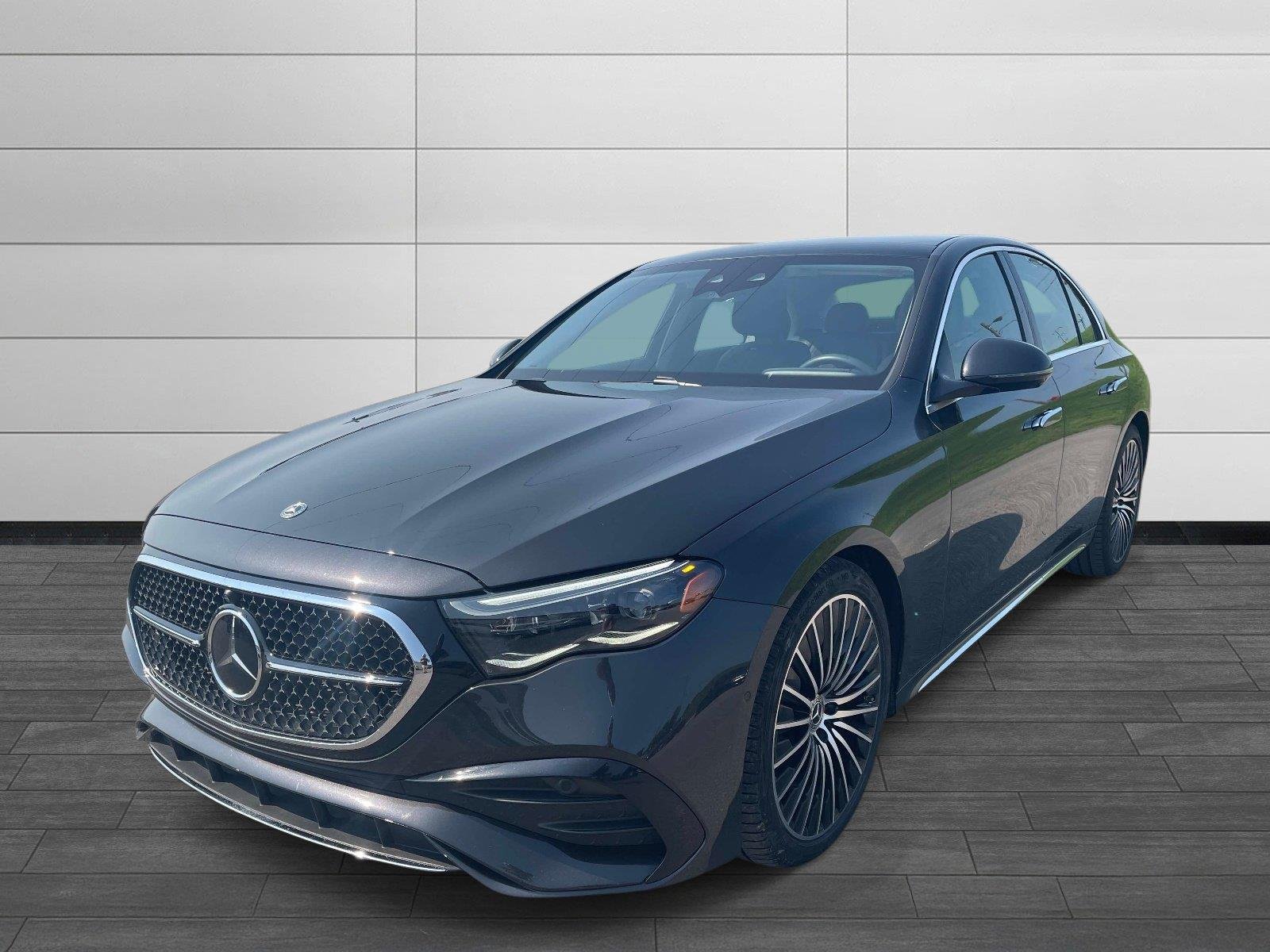 Certified Used 2025 Graphite Grey Metallic Mercedes-Benz E 450 image 7