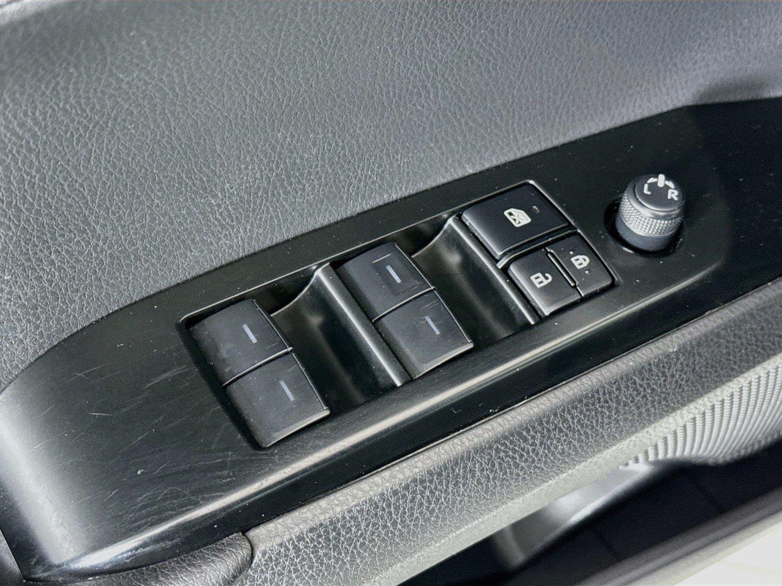 Certified Used 2025 Ice Cap Toyota SE image 27