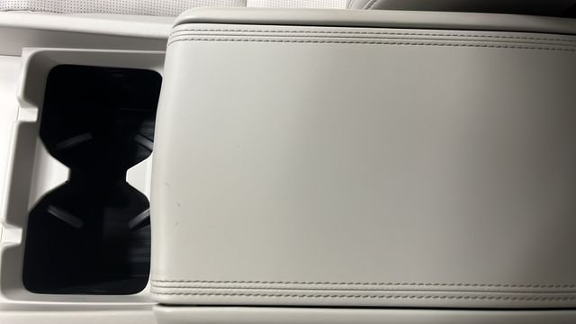 Used 2025 Hampton Gray Hyundai Calligraphy image 20