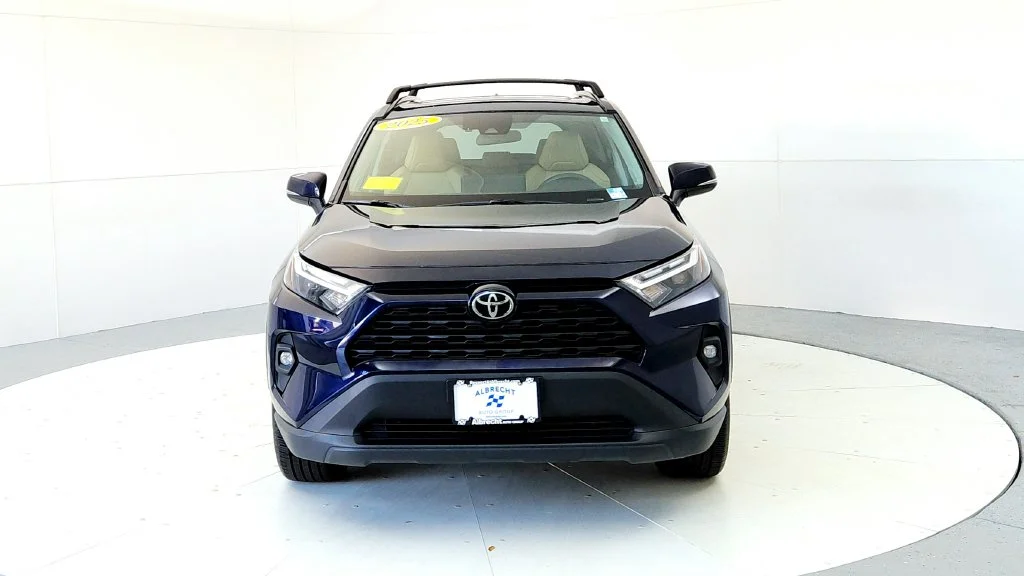 Used 2025 Blue Toyota XLE Premium image 8
