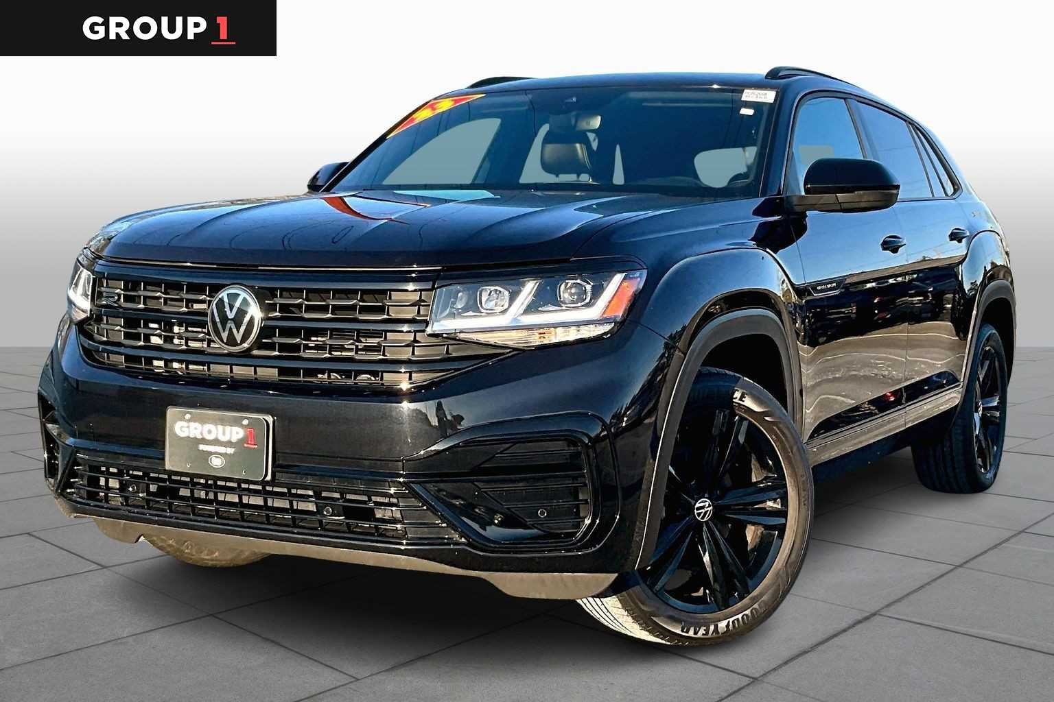 2023 Volkswagen Atlas Cross Sport SEL R-Line Black
